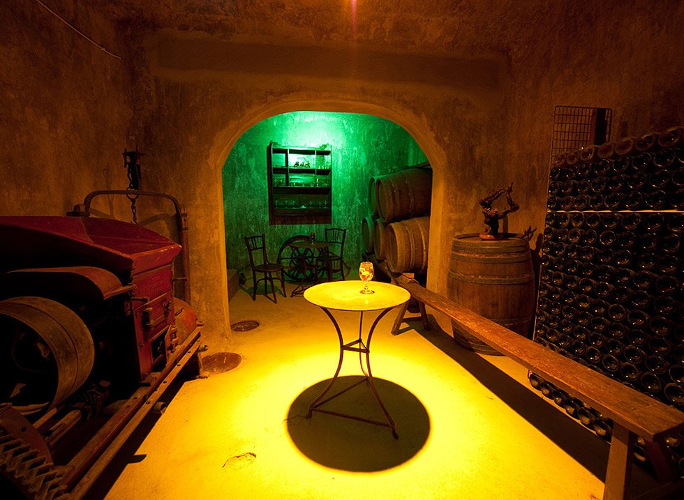 Can Japet, bares y pubs en Torrelles de Foix
